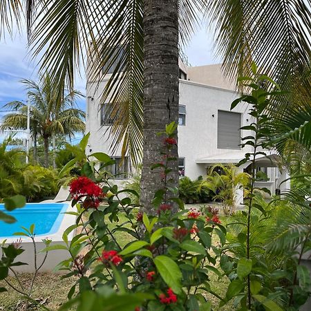 Cosy 2 Bedrooms Apts In Pereybere -Seasons Break Apartment Pereybere Beach Eksteriør bilde