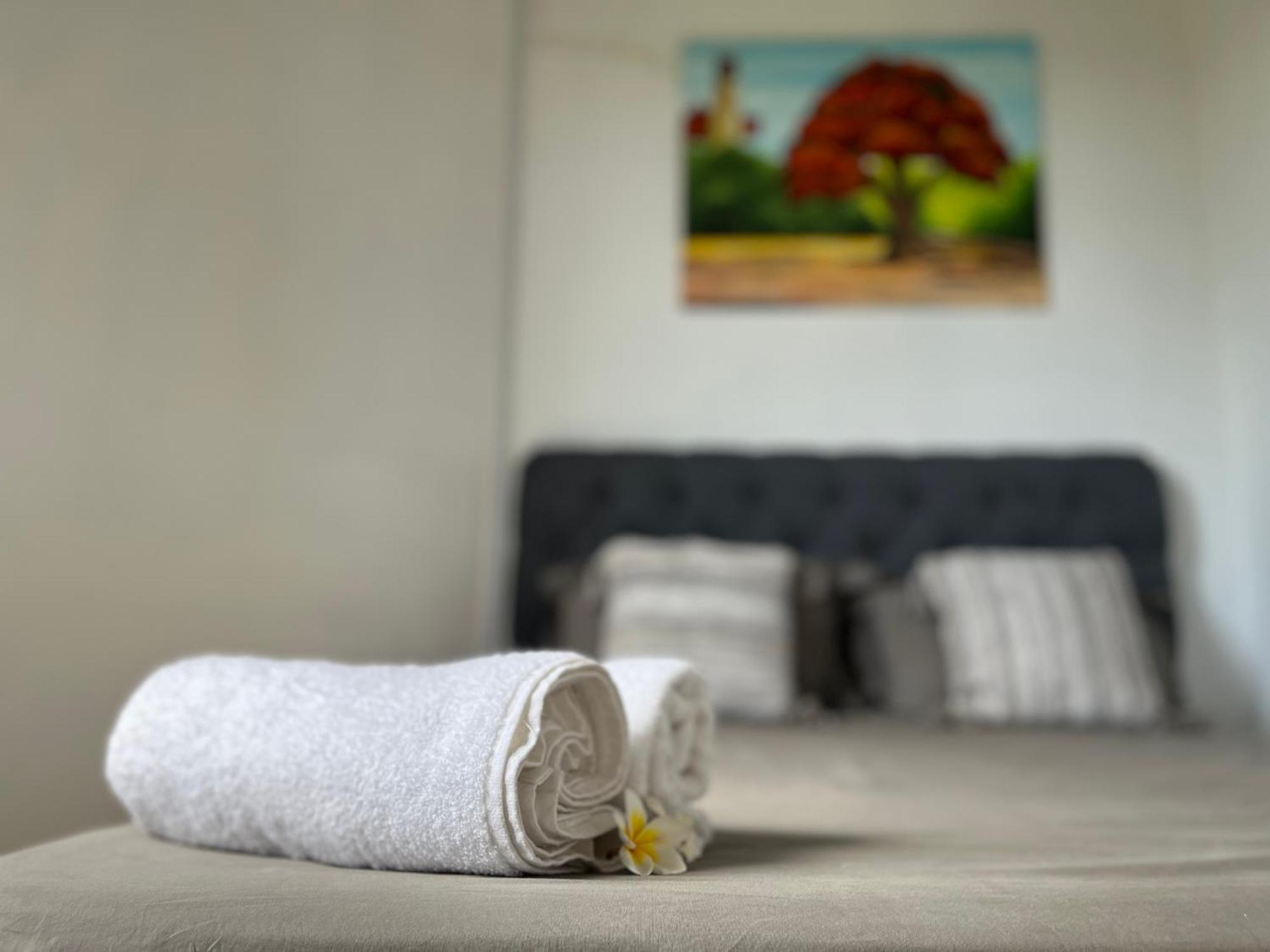 Cosy 2 Bedrooms Apts In Pereybere -Seasons Break Apartment Pereybere Beach Eksteriør bilde