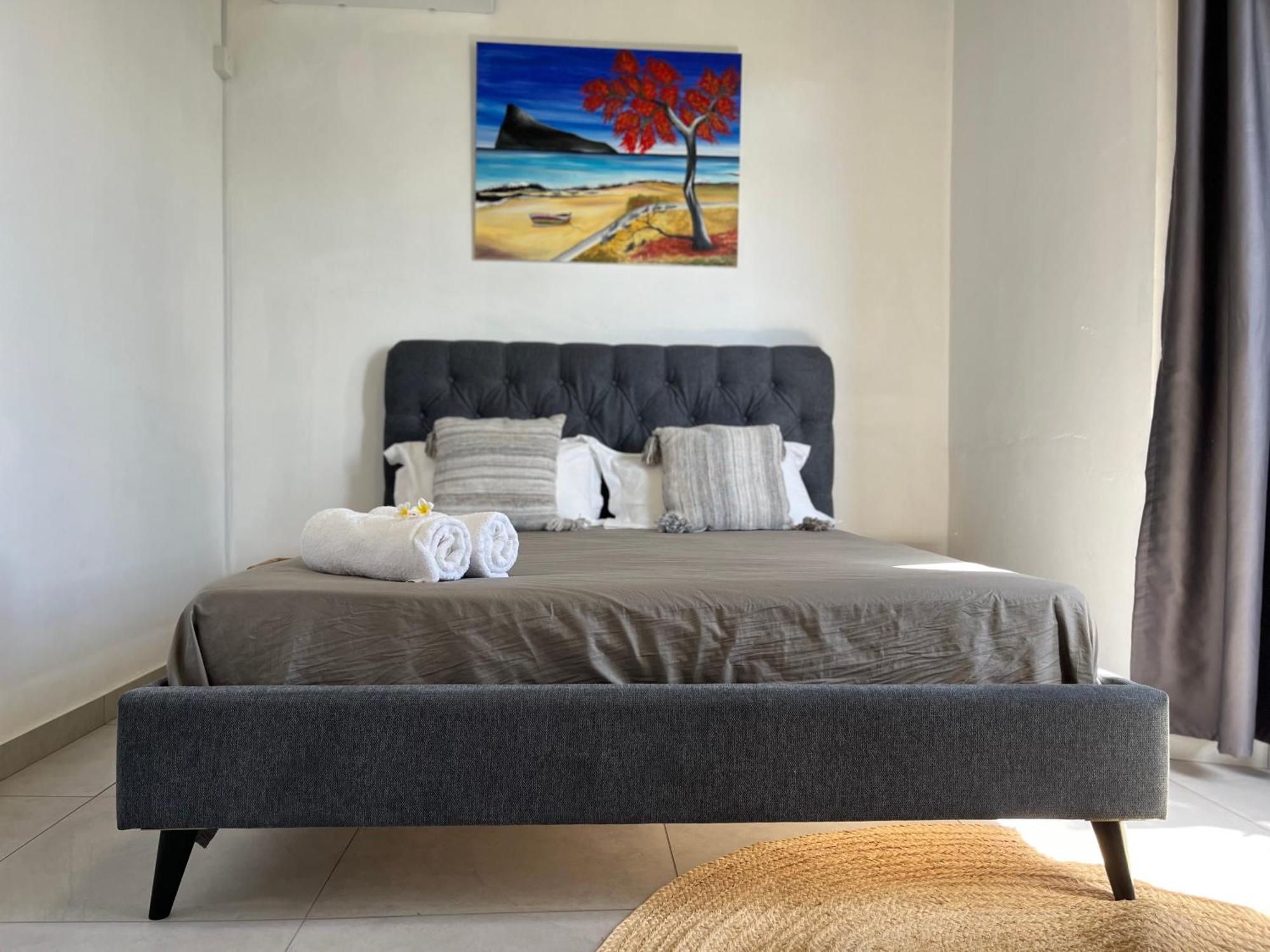 Cosy 2 Bedrooms Apts In Pereybere -Seasons Break Apartment Pereybere Beach Eksteriør bilde